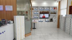 -靓芙泉祛痘.科技美肤连锁