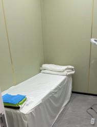 -苗医生0感祛痘连锁
