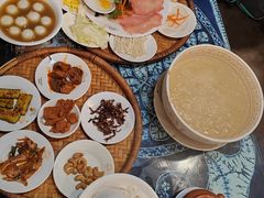 -桥香园云南过桥米线(金马碧鸡店)