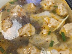 -苏亦铭馄饨店(凤凰西街店)