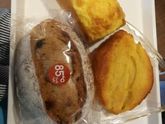 香椰牛奶面包-85度C(广州黄边店)