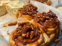 杏仁奶油肉桂卷-CHOCMONS巧克怪兽(屏风街店)