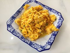 -七的湖·晚芳亭·阳澄湖农家菜·大闸蟹(莲花岛店)