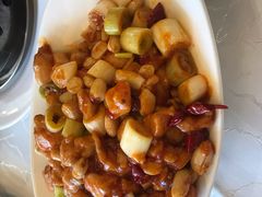 宫保鸡丁-马凯餐厅(长椿街店)