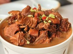 -何适山庄 ·可团建(水长城P2停车场店)