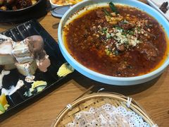 -峨嵋小镇·川菜(勒泰中心店)