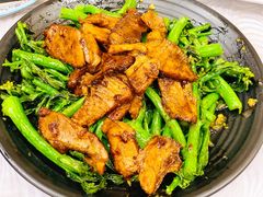 芥兰炒肥叉-粤·向群饭店(龙津东路总店)