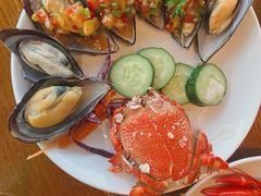 -苏宁银河国际咖啡厅·天际环球美食汇