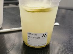 青芒甘蔗气泡特饮-M Stand(南京紫峰大厦店)