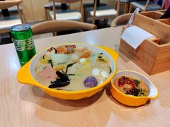 骨汤麻辣烫-小谷姐姐麻辣拌·麻辣烫(三里屯泰悦豪庭店)