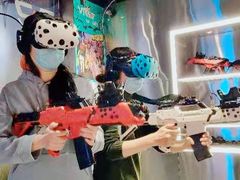 -VR+乐园·VR电竞·家庭亲子·密室逃脱·轰趴团建