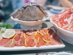 -生活如沸·顺德水牛奶火锅(人民广场店)