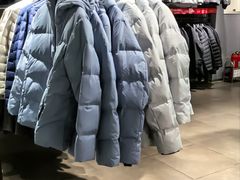 -燕莎奥特莱斯购物中心