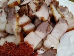 -老鼎万春卤菜(鹭湖宫8区店)