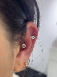 -AI艾耳·专业手工耳洞·穿孔美学馆