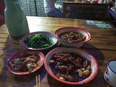 -老三样·美食研究中心(世贸路店)