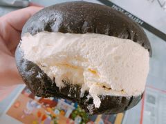 -HOT CRUSH趁热集合·现烤面包(环球港店)