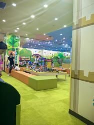 -莫莉幻想儿童乐园(长春迅驰广场店)
