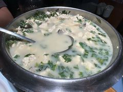 -95号酱骨·一块豆腐(展春园西路店)