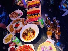 -马路牙子烧烤音乐酒馆(望京店)