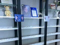-瑞司视光眼镜·蔡司战略合作眼镜店(新街口店)