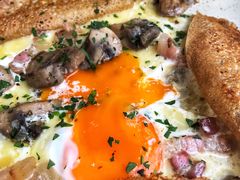 鸡蛋蘑菇熏肉荞麦可丽饼-RAC BAR(安福路店)