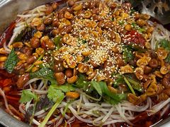 -周良天山牛杂城(天山路总店)