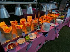 -水桶王国主题餐厅·聚会·生日派对·亲子活动·家庭套餐(亚龙湾希尔顿店)