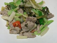 -犇逸·乐山跷脚牛肉·四川现炒(览海店)