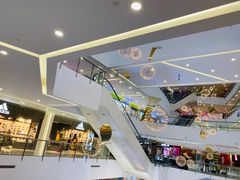 -新田360广场(上海华侨城店)