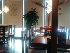 -云海肴·汽锅鸡·云南菜(天山百盛优客店)