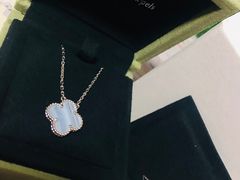 -梵克雅宝(国贸商城店)