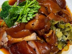 招牌酱卤糯猪手拼四点金-潮巷·老潮汕美食集市(欢乐港湾店)