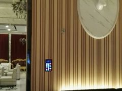 -皇马纯KTV·量贩·聚会(民治店)