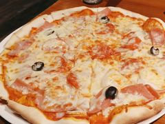 -JINNS锦时 steak&pizza(浸信会礼拜堂旧址店)