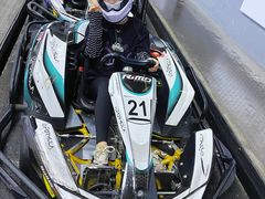 -e赛道卡丁车
