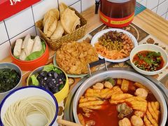 -顶上头·螺蛳火锅(五一新村店)