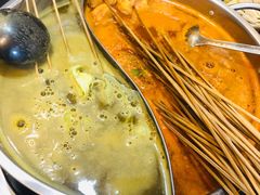 鸳鸯锅底-叁味儿延安沾沾