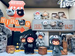 -泡泡玛特POPMART(黄岛新城吾悦店)