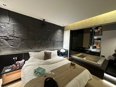 -Yolo私汤温泉设计师酒店(重庆南滨路店)