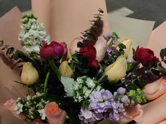 -亭亭鲜花店(中山北路店)