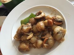 -东方红海鲜百汇(国际大厦店)