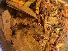 -嘎嘎鸭下巴·爆辣干锅(明教寺店)