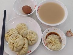 -陈寔包子王·卤煮小肠·京味小吃(龙潭店)