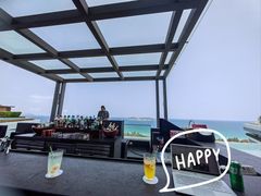 -瑰丽酒店·海吧·天际下午茶·现场DJ·天台酒吧