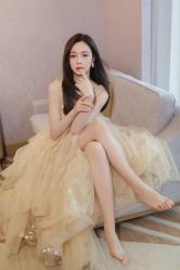 -Renee芮亦婚纱(原丽莎)