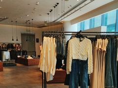 -URBAN REVIVO(大信新都汇店)