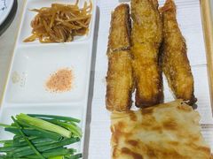 -闻道食府烙饼卷带鱼(原车耳营店原大觉寺店)
