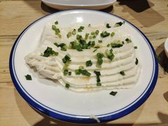 小葱拌豆腐-左邻右舍褡裢火烧(石榴园店)