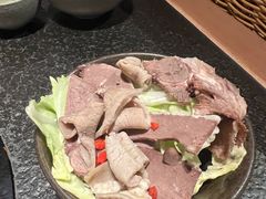 -三出山火锅(南京万象天地店)